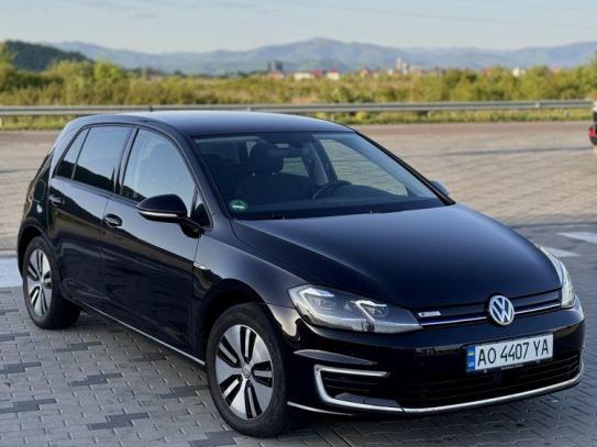 Volkswagen E-golf
                          2020г. в рассрочку