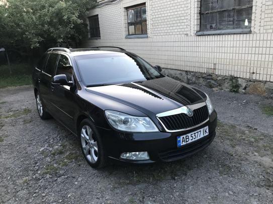 Skoda Octavia                         2010г. в рассрочку