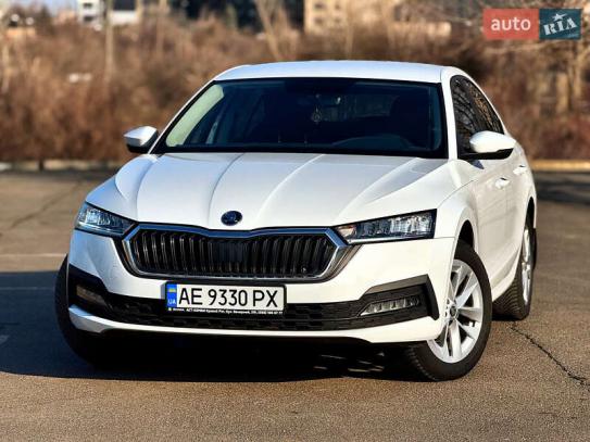 Skoda Octavia                         2021г. в рассрочку