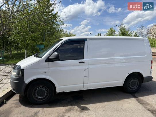 Volkswagen Transporter                     2015г. в рассрочку