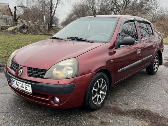 Renault Clio
                            2002г. в рассрочку