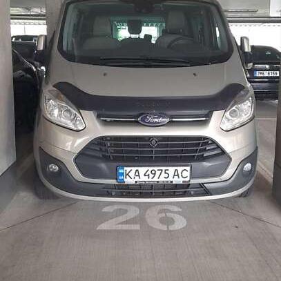 Ford Tourneo custom                  2013г. в рассрочку
