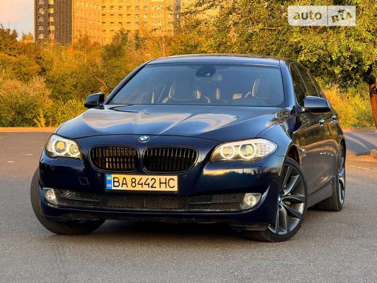 Bmw 520
                             2012г. в рассрочку