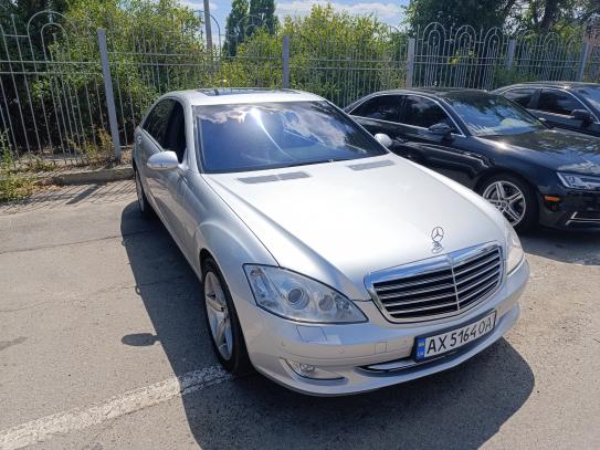 Mercedes-benz S 500 2006р. у розстрочку