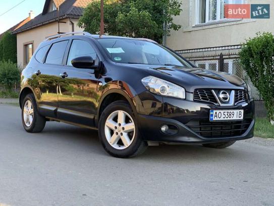 Nissan Qashqai +2
                      2011г. в рассрочку