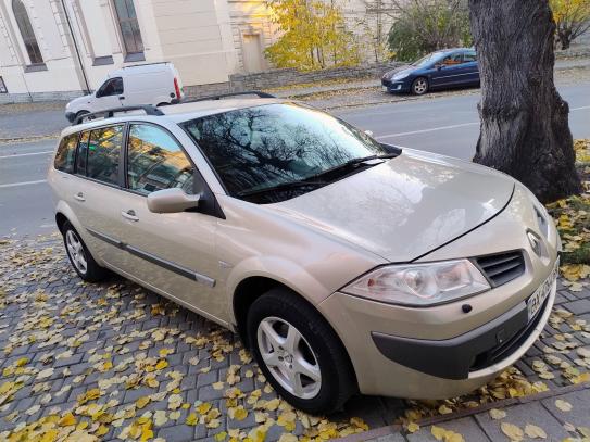 Renault Megane                          2005г. в рассрочку