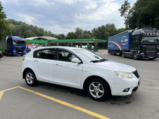 Geely Emgrand
                         2011г. в рассрочку