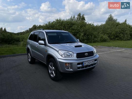 Toyota Rav4                            2002г. в рассрочку