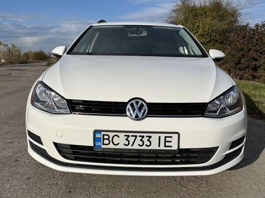 Volkswagen Golf                            2016г. в рассрочку