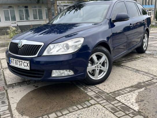 Skoda Octavia
                         2011г. в рассрочку