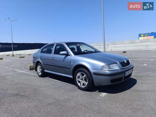 Skoda Octavia 2004р. у розстрочку
