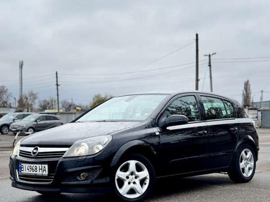 Opel Astra                           2007г. в рассрочку