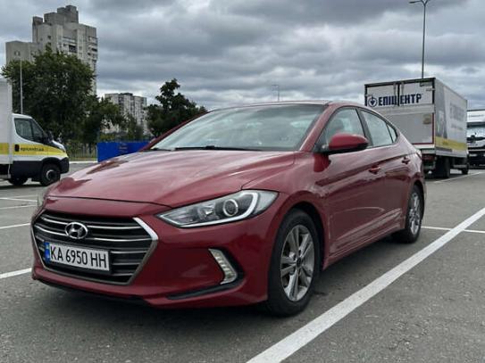 Hyundai Elantra
                         2016г. в рассрочку