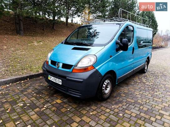 Renault Trafic 2003г. в рассрочку