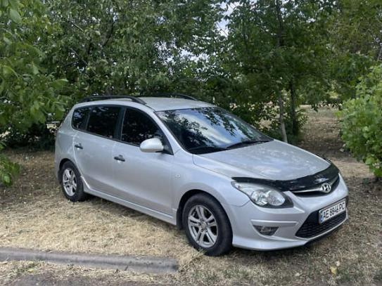 Hyundai I30                             2011г. в рассрочку