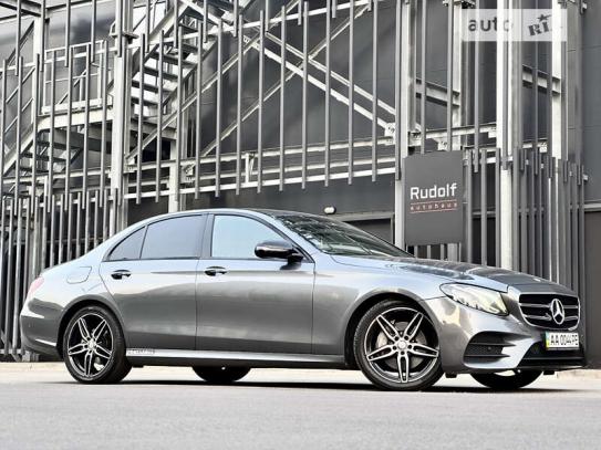 Mercedes-benz E-class 2016р. у розстрочку