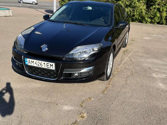 Renault Laguna 2013г. в рассрочку