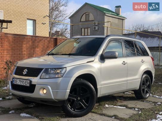 Suzuki Grand vitara                    2008г. в рассрочку