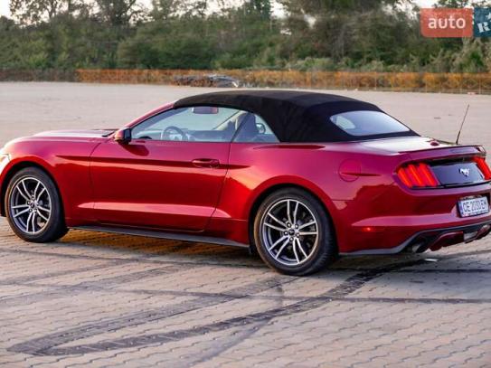 Ford Mustang                         2016г. в рассрочку