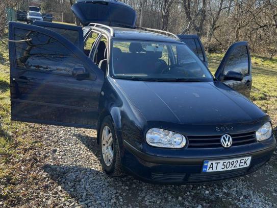 Volkswagen Golf                            2001г. в рассрочку