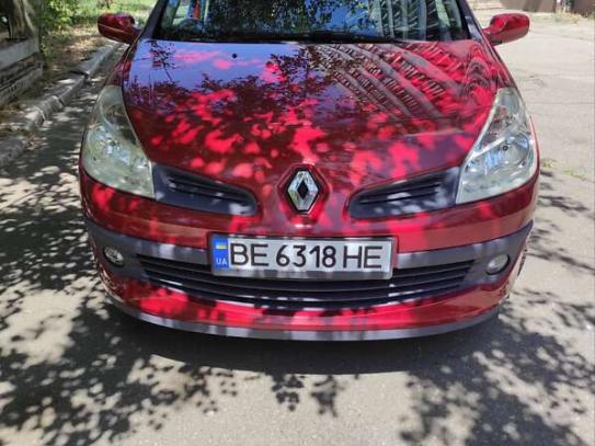 Renault Clio
                            2006г. в рассрочку