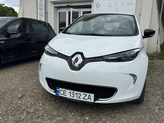 Renault Zoe                             2016г. в рассрочку