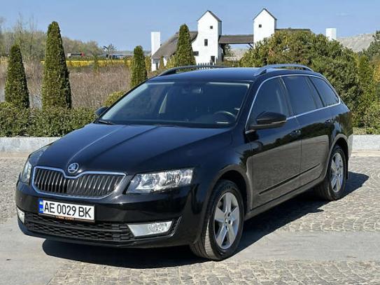 Skoda Octavia                         2014г. в рассрочку