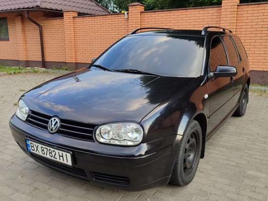 Volkswagen Golf
                            2000г. в рассрочку
