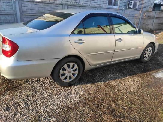 Toyota Camry 2004г. в рассрочку