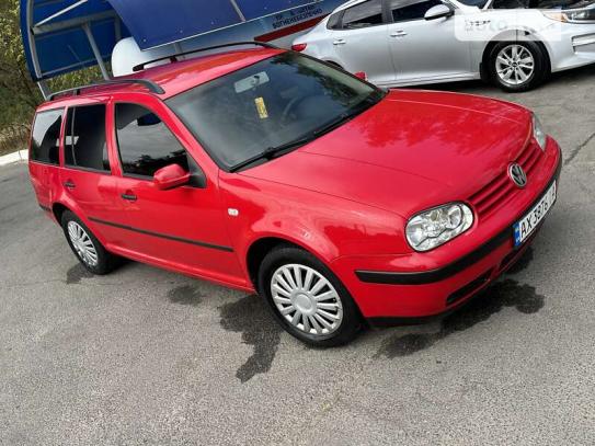 Volkswagen Golf 2002г. в рассрочку