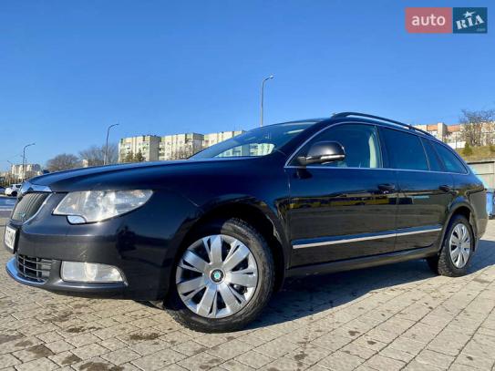 Skoda Superb
                          2012г. в рассрочку