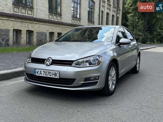 Volkswagen Golf
                            2016г. в рассрочку