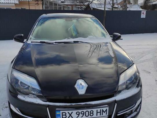 Renault Laguna
                          2014г. в рассрочку