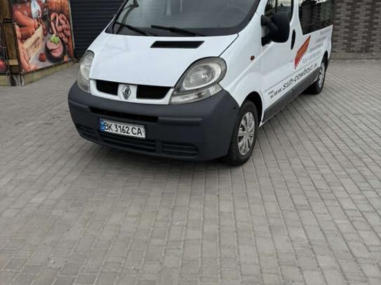 Renault Trafic                          2006г. в рассрочку