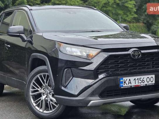 Toyota Rav4
                            2019г. в рассрочку