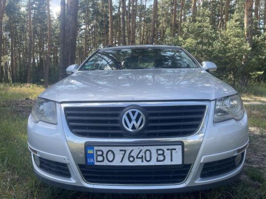 Volkswagen Passat variant
                  2005г. в рассрочку