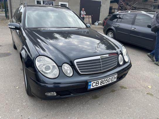 Mercedes-benz E 220 2004г. в рассрочку