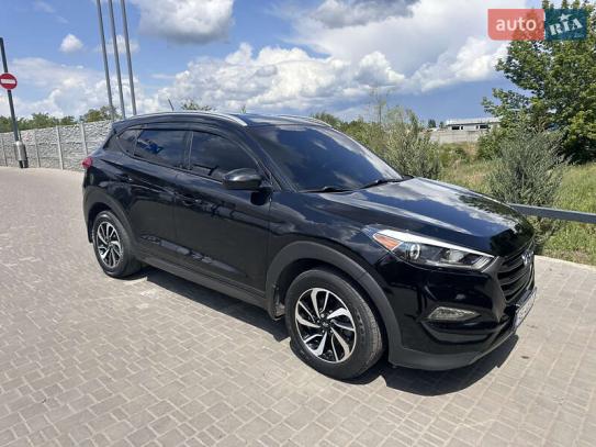 Hyundai Tucson 2016р. у розстрочку