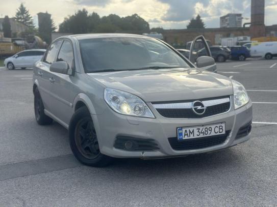 Opel Vectra                          2007г. в рассрочку