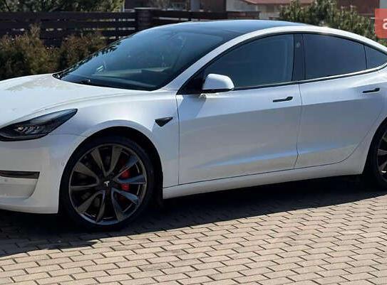Tesla Model 3 2018г. в рассрочку