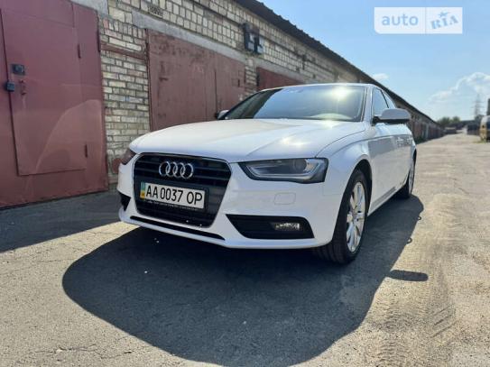 Audi A4 2013г. в рассрочку