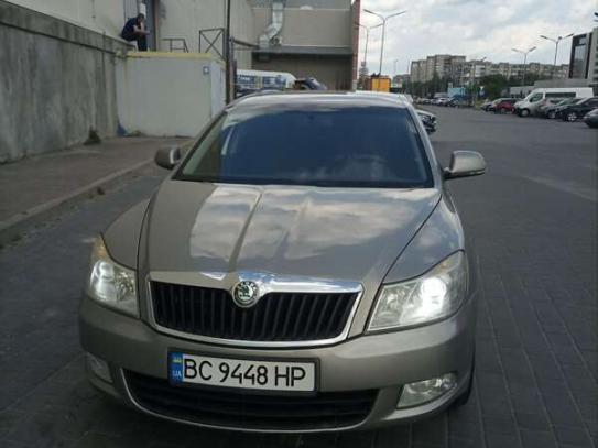 Skoda Octavia                         2012г. в рассрочку
