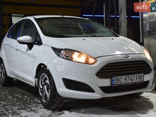 Ford Fiesta                          2013г. в рассрочку