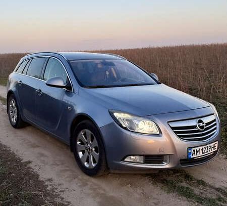 Opel Insignia                        2009г. в рассрочку