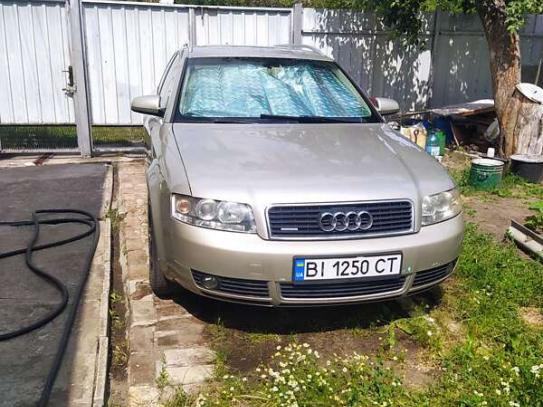Audi A4 2003р. у розстрочку