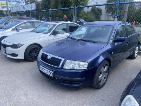 Skoda Superb 2003г. в рассрочку