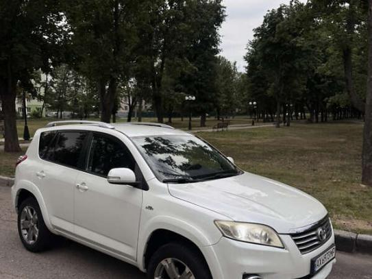 Toyota Rav4
                            2010г. в рассрочку