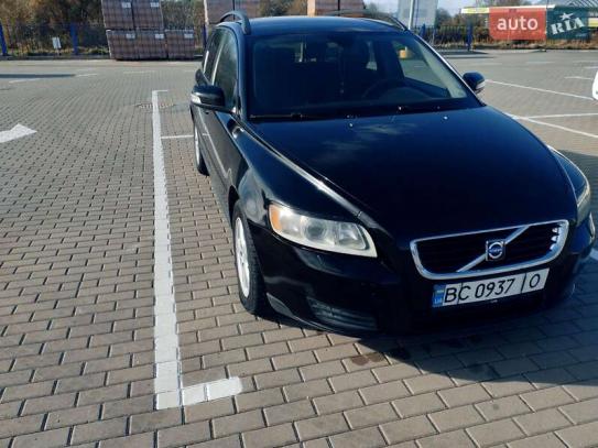 Volvo V50
                             2007г. в рассрочку