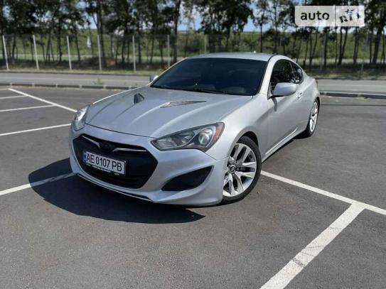 Hyundai Genesis 2013р. у розстрочку