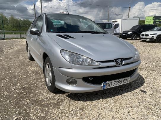 Peugeot 206                             2007г. в рассрочку